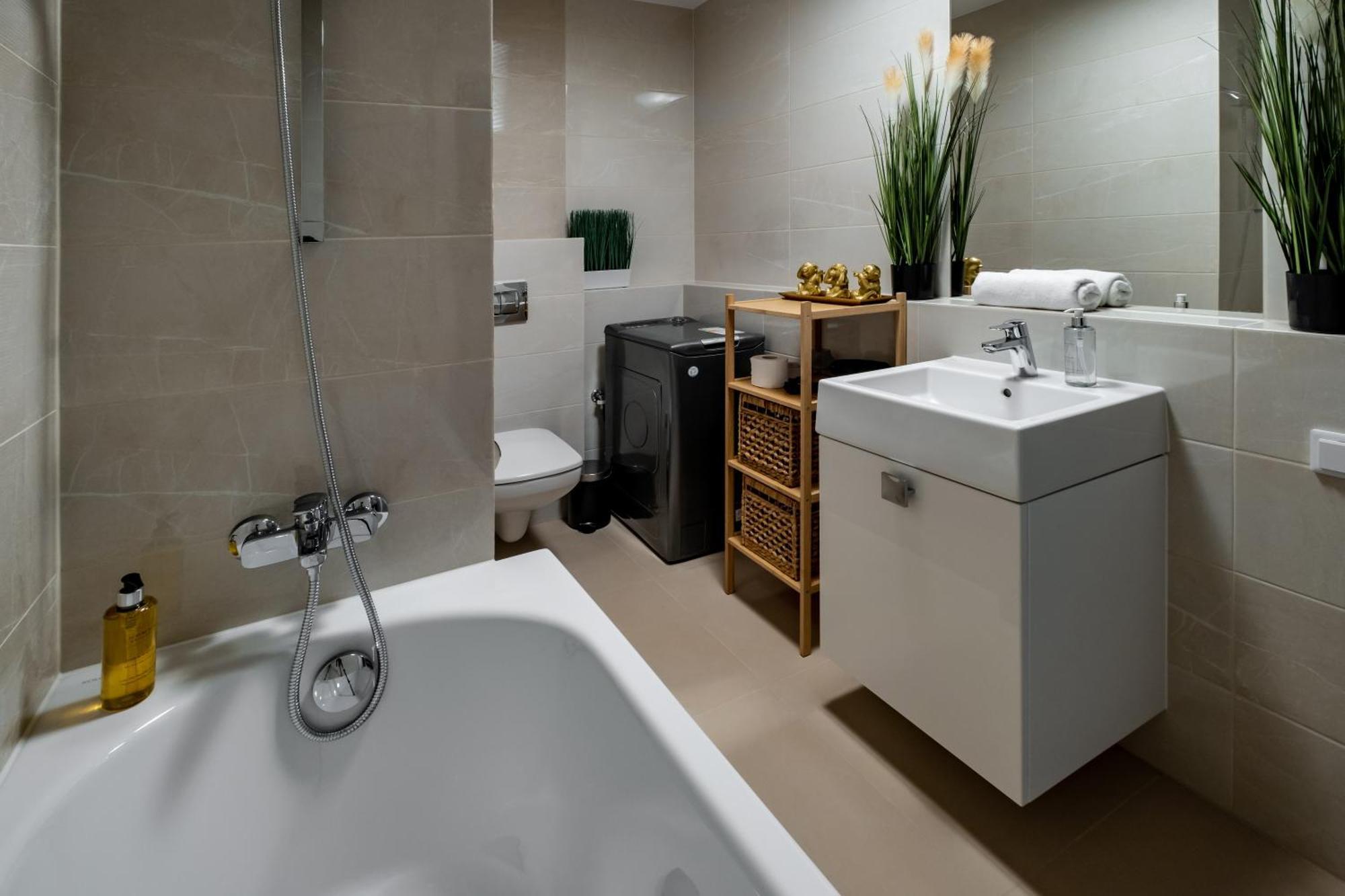 Rentplanet - Atal Square Apartment *
