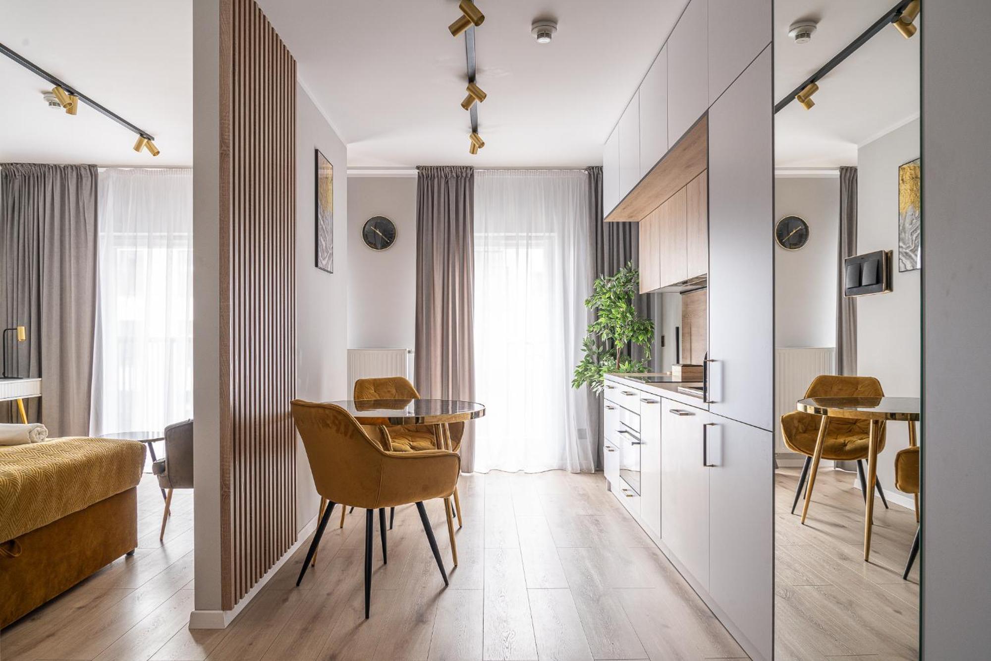 Rentplanet - Atal Square Apartment *