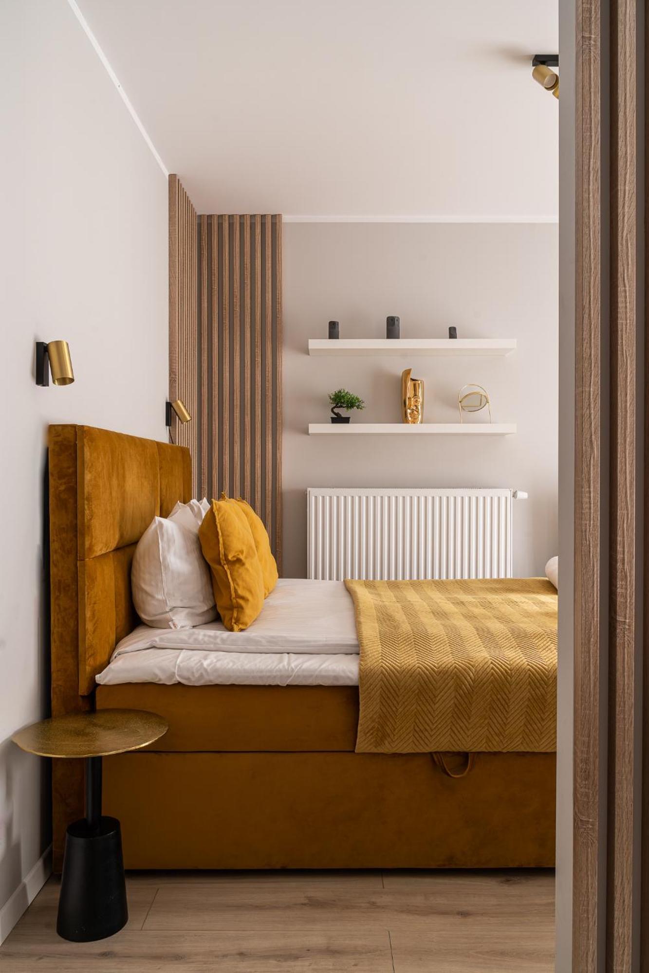 Rentplanet - Atal Square Apartment Breslau