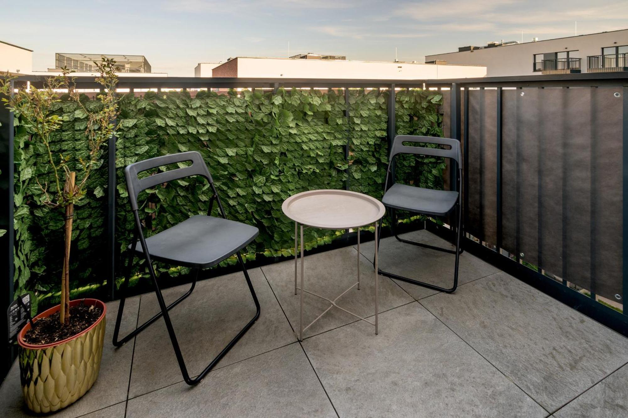 Rentplanet - Atal Square *