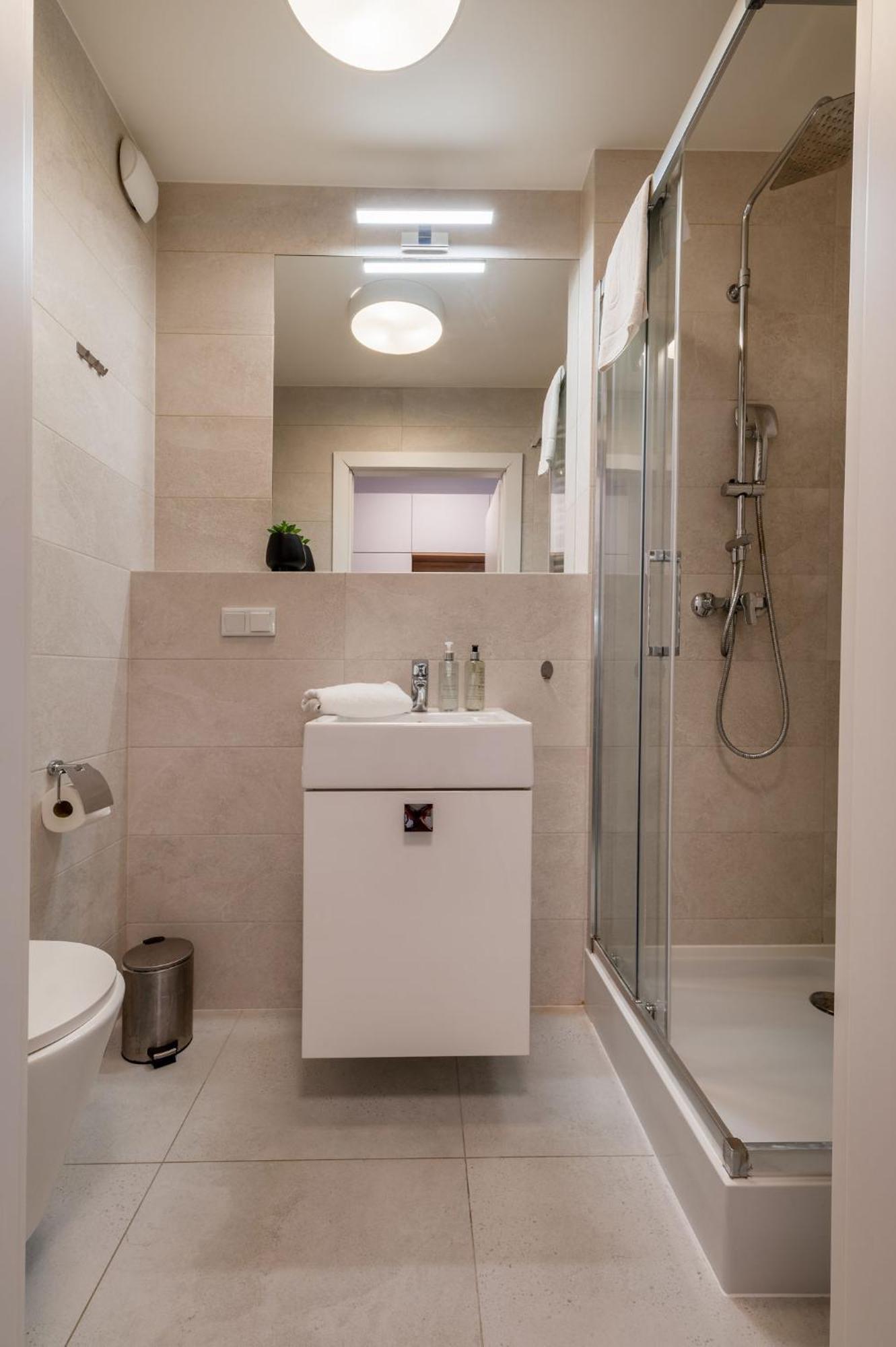 Rentplanet - Atal Square Breslavia