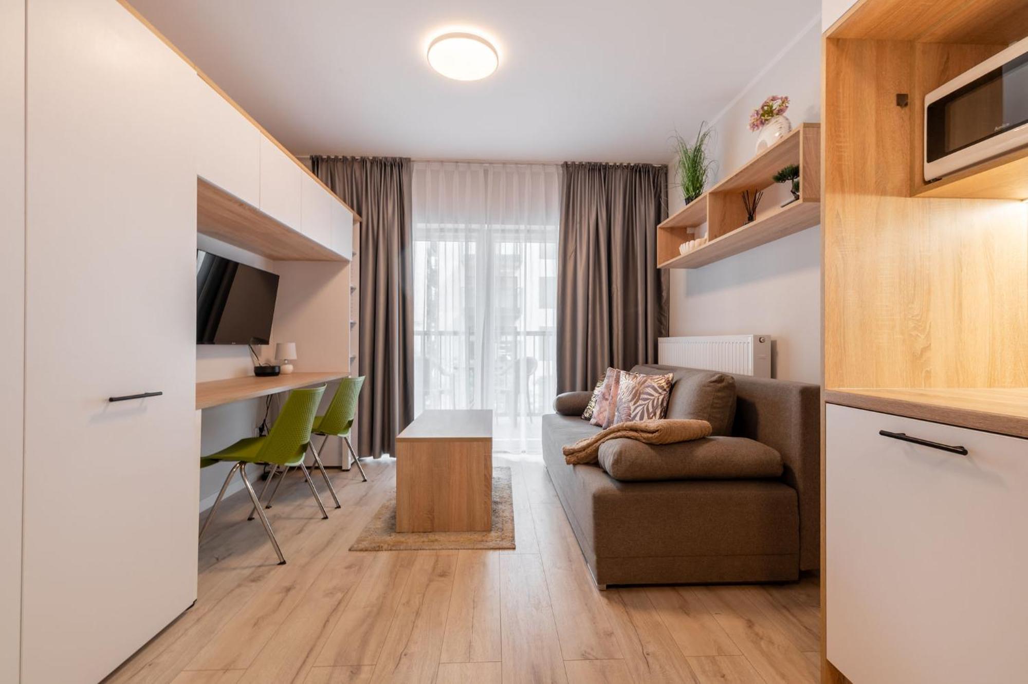 Rentplanet - Atal Square
