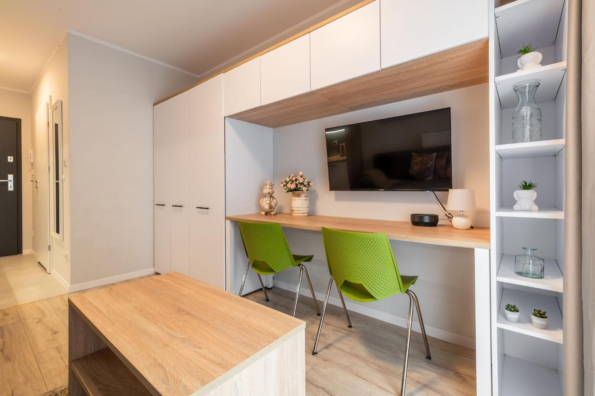 Appartamento Rentplanet - Atal Square