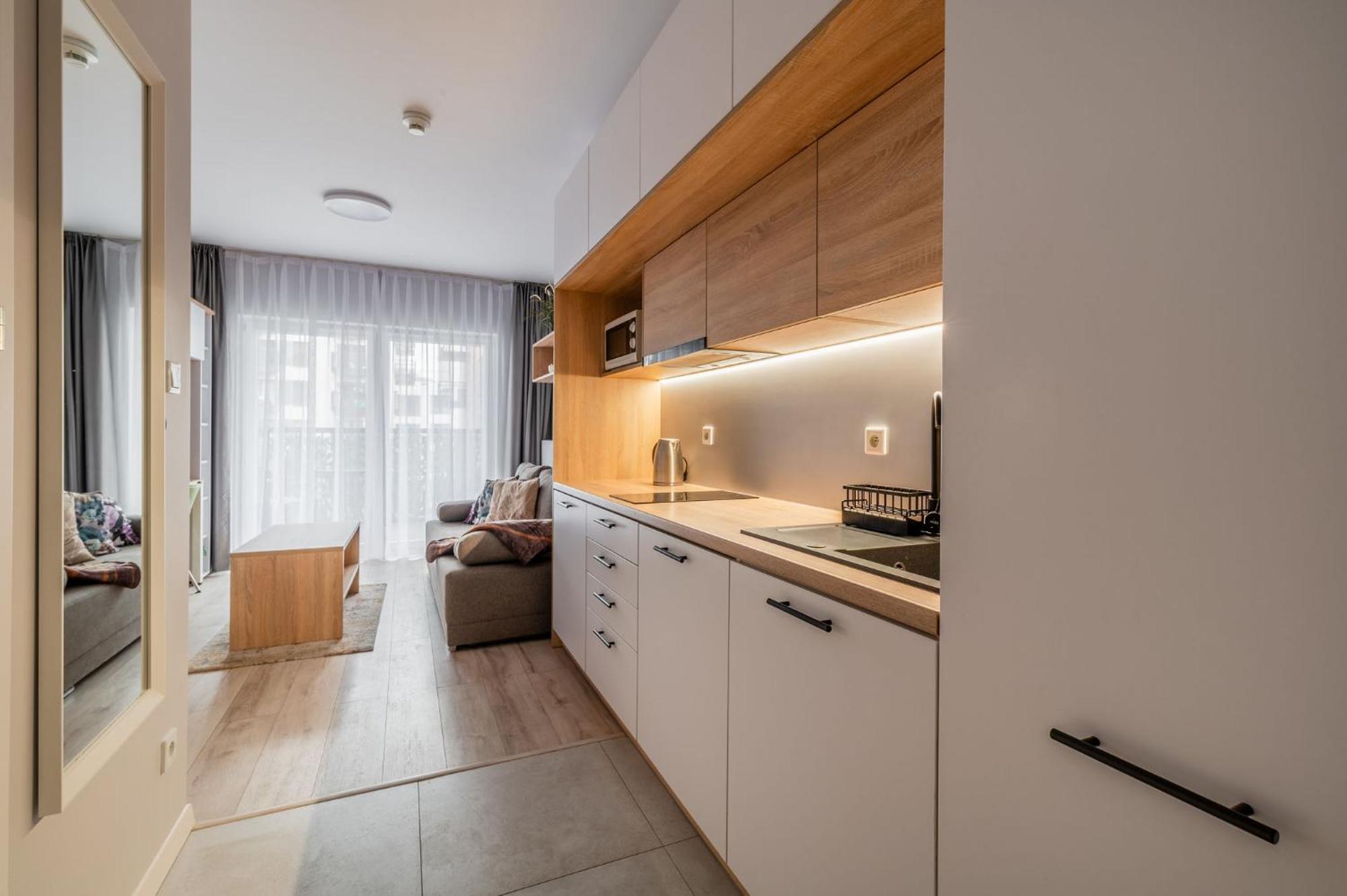 Rentplanet - Atal Square *